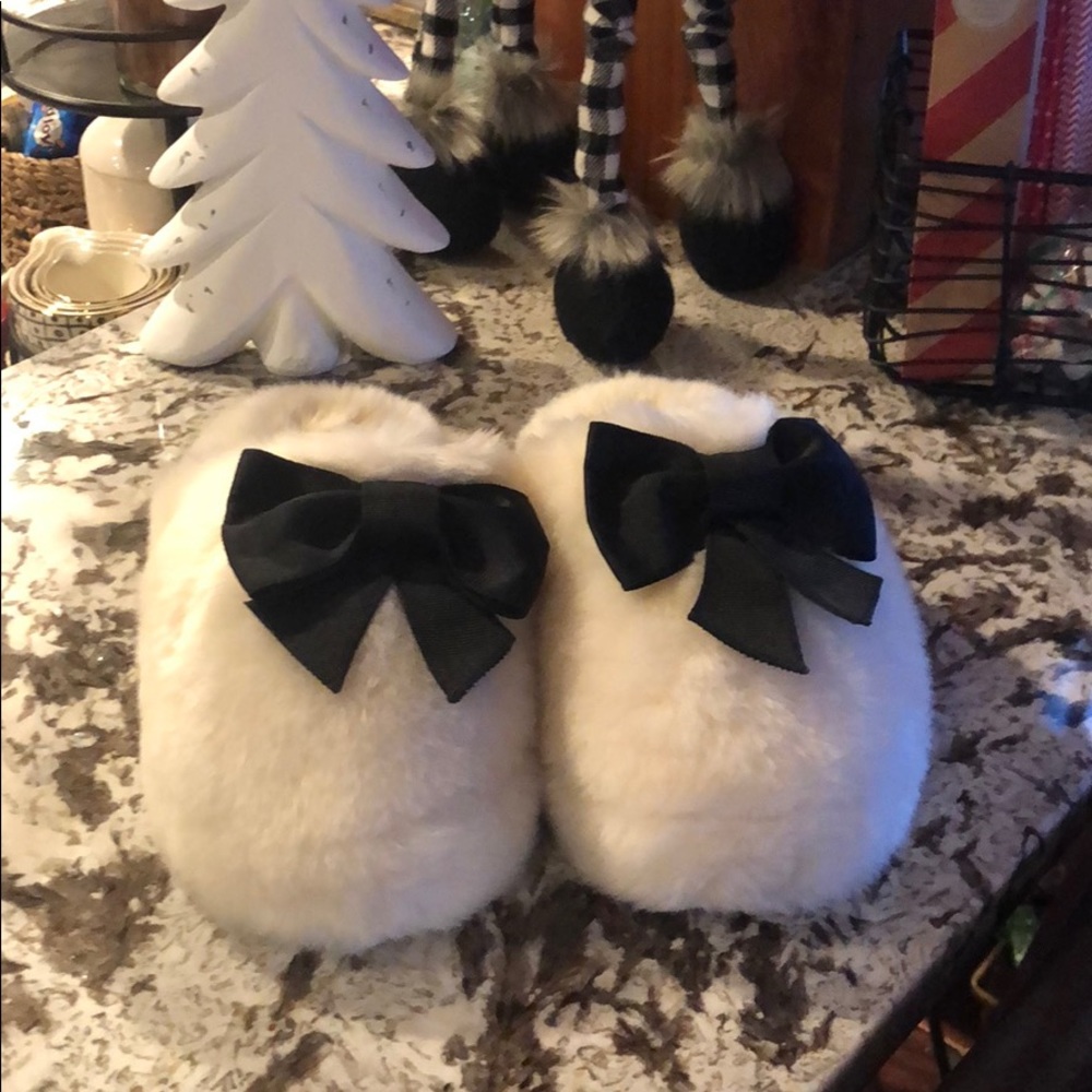 Adorable Kate Spade ♠️ Slippers